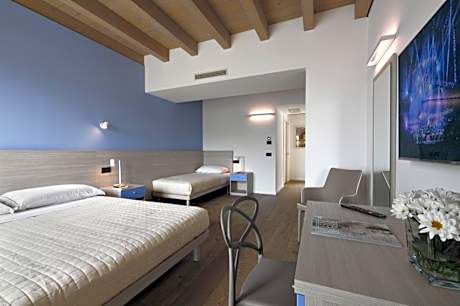 Triple Room - Disability Access