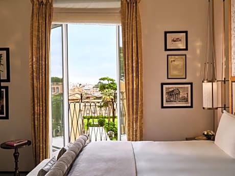 Family Suite with Balcony