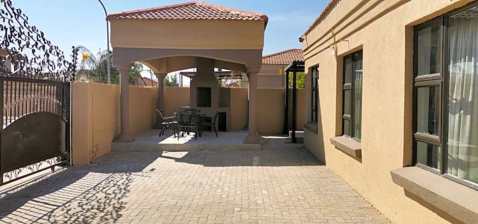 Kimberley Boutique Guest Lodge