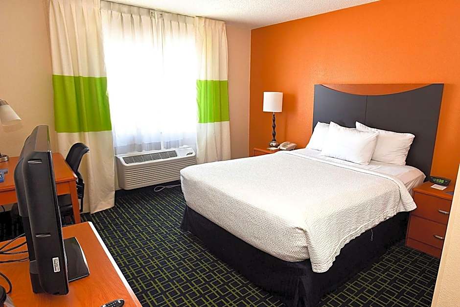 AmericInn by Wyndham Topeka