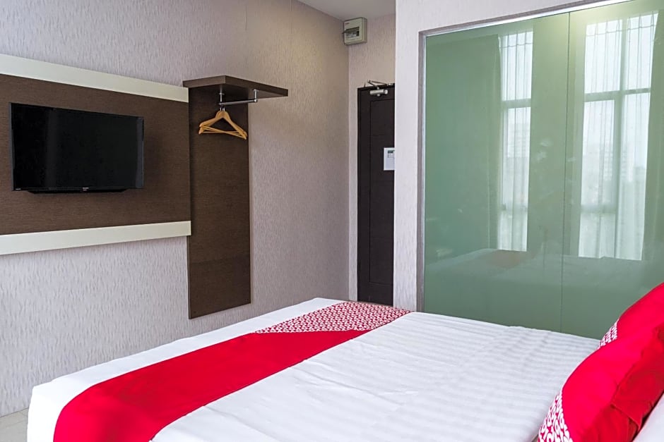 Vaccinated Staff - OYO 676 Hotel Osaka