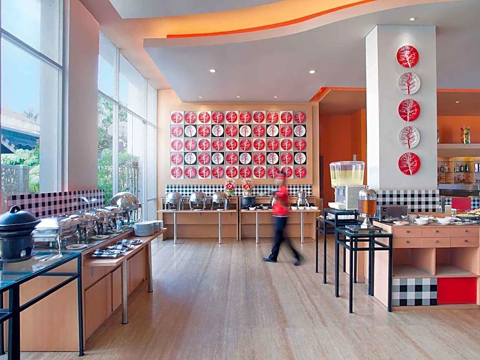 Ibis Bali Kuta Hotel