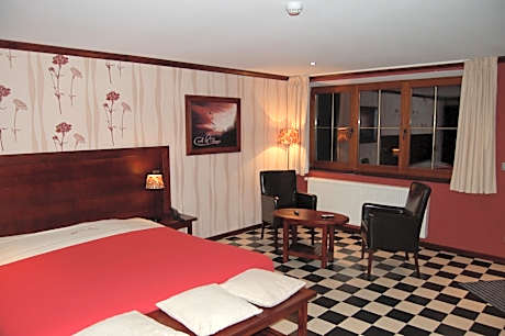 Suite with Spa Bath