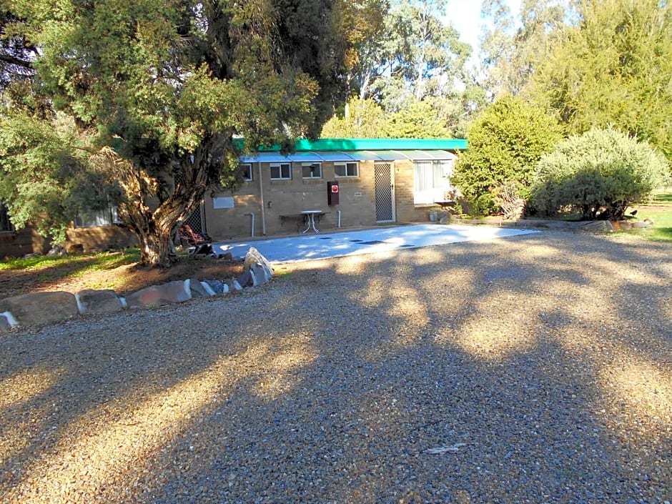 Grampians View Cottages and Units