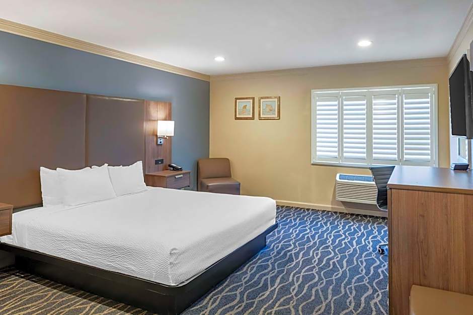 Best Western Plus Hill House