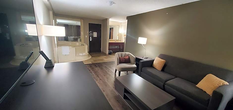 Super 8 by Wyndham Sterling Heights/Detroit Area