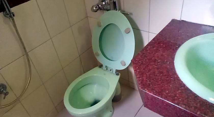 Hotel Preethi Palace