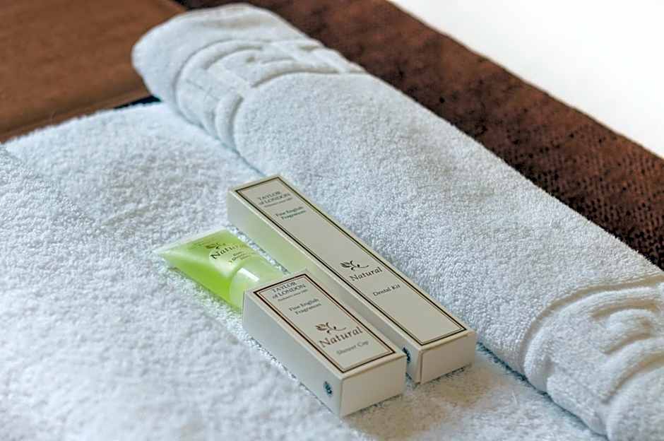 Royal Mackintosh Hotel