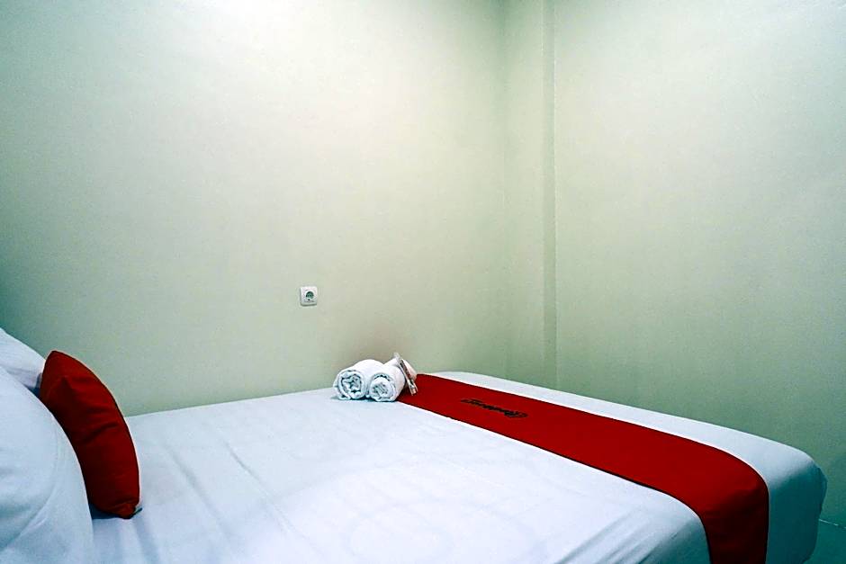 RedDoorz Syariah @ Kelud Sampangan Semarang