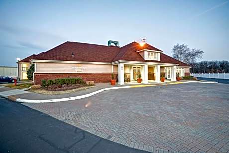 Homewood Suites by Hilton Windsor Locks Hartford