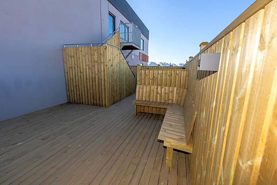 Akureyri Lux Apartments with hot tub access