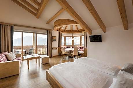 Suite with Pool View