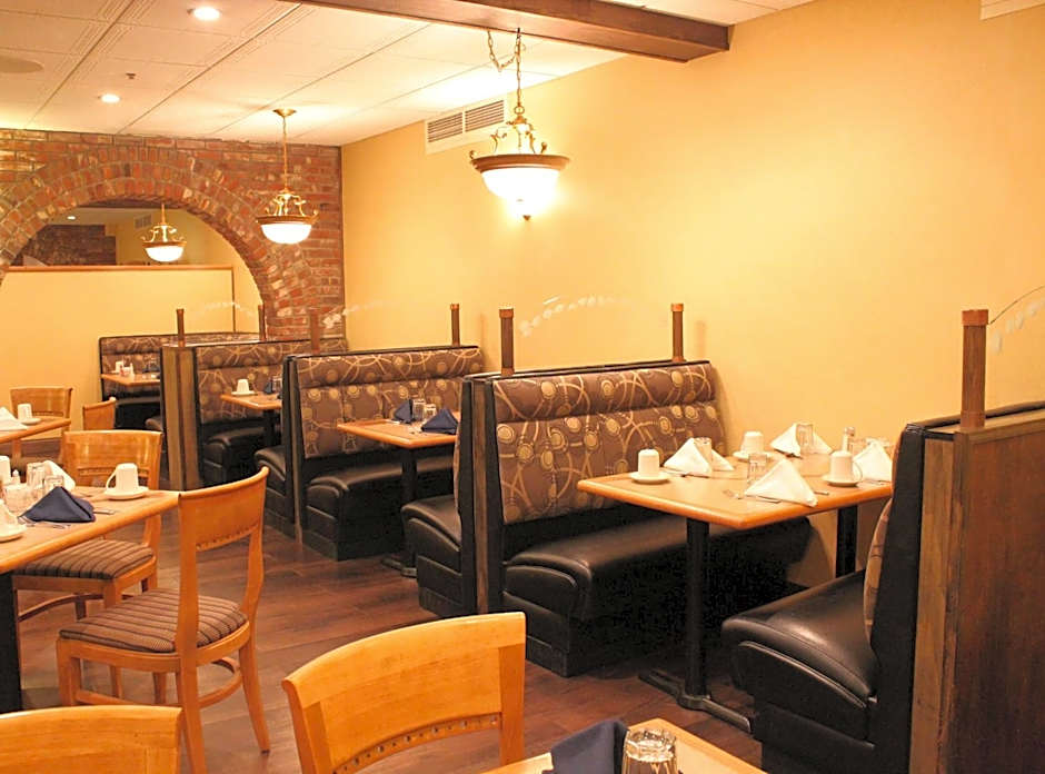 Holiday Inn Great Falls By IHG