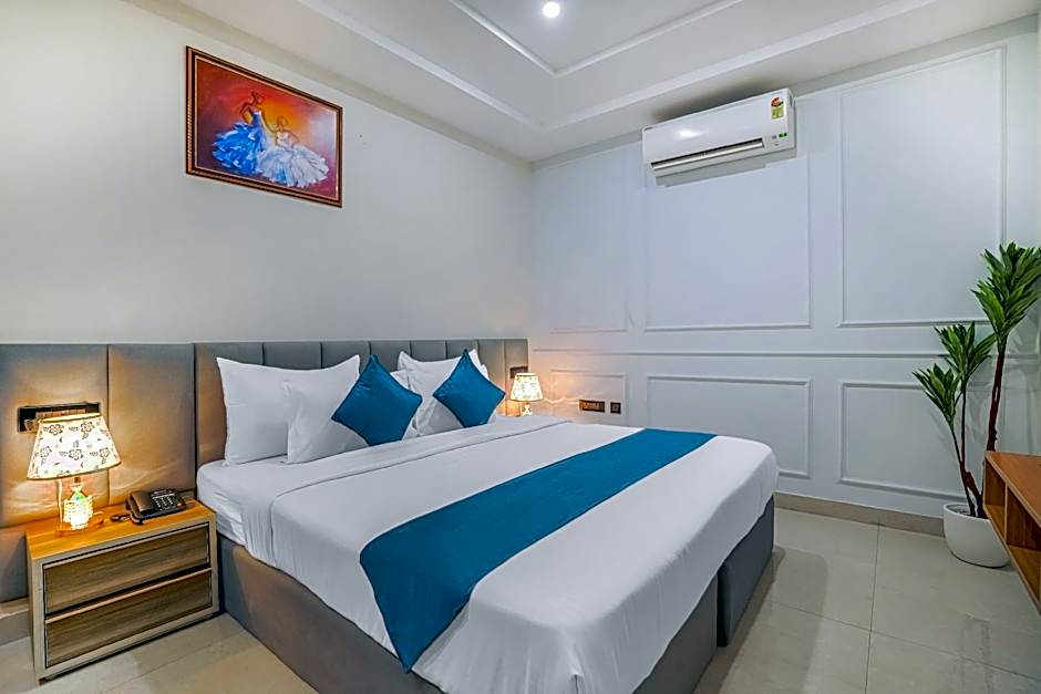 HOTEL SKY VIEW - Zirakpur, Chandigarh