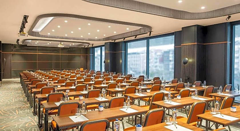 Mövenpick Hotel Istanbul Marmara Sea