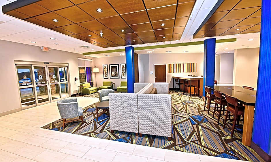 Holiday Inn Express & Suites Perryville I-55 By IHG