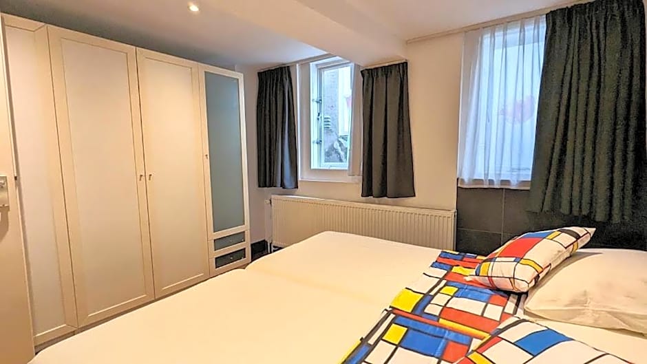 The Amsterdam Hotel Apartment in the Center