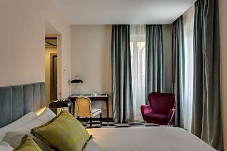 Standard Suite