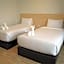 The charlotte smart hotel lopburi