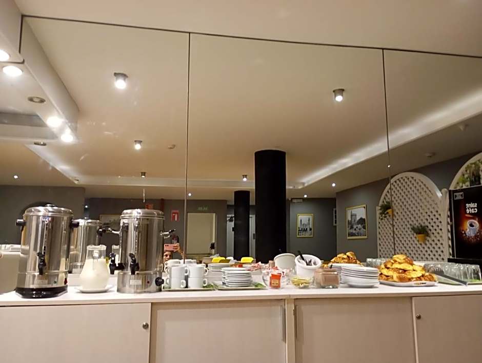 Hotel Hispano