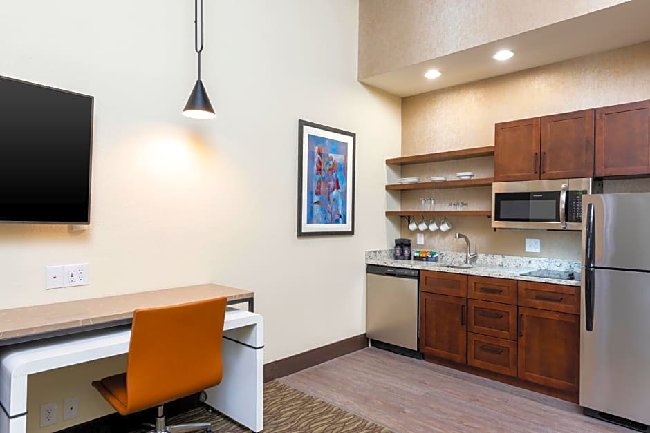 Homewood Suites by Hilton Indianapolis Downtown