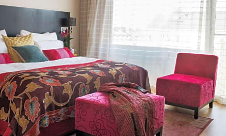 1 Double Bed, Non-Smoking, Superior Room, Flat Screen Television, Wireless High-Speed Internet, Hair