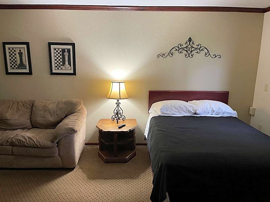 Highland Court Motel