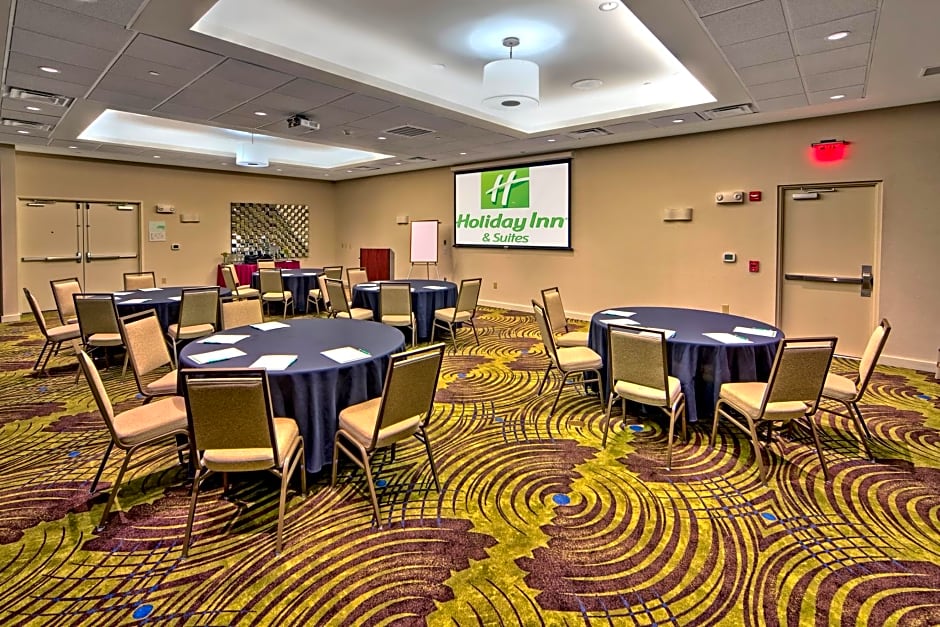 Holiday Inn & Suites Tupelo North By IHG