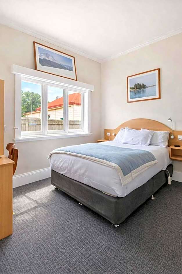 Photo 1 of 2 of Standard 1 Queen Bed