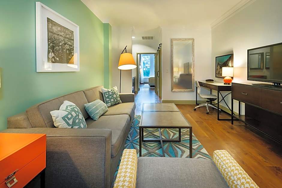 Hotel Indigo Savannah Historic District By IHG