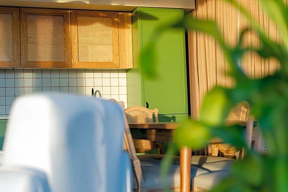 MiraMar Luxury Residences