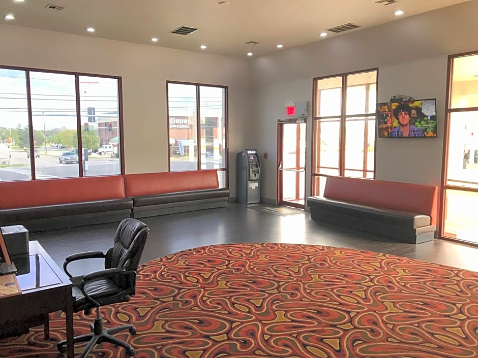 Days Inn by Wyndham Joplin
