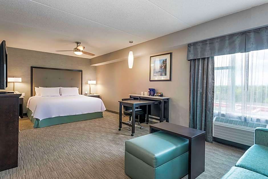 Homewood Suites by Hilton Ottawa Airport