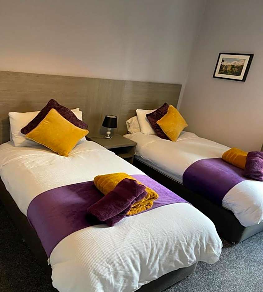 OYO The Old Victoria