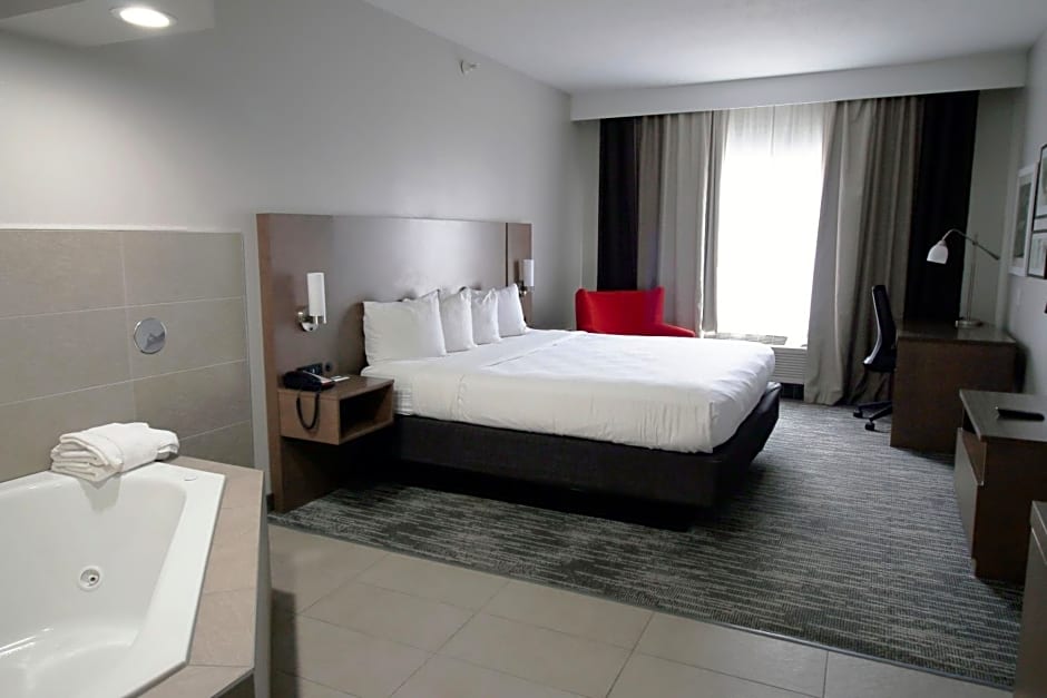 Country Inn & Suites by Radisson, Council Bluffs, IA