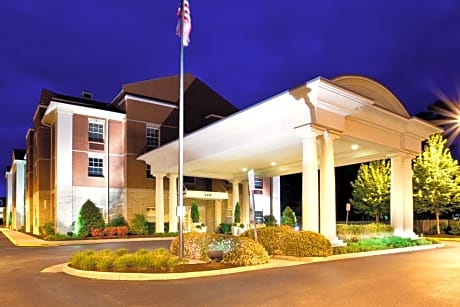 Holiday Inn Express & Suites Williamsburg, an IHG Hotel