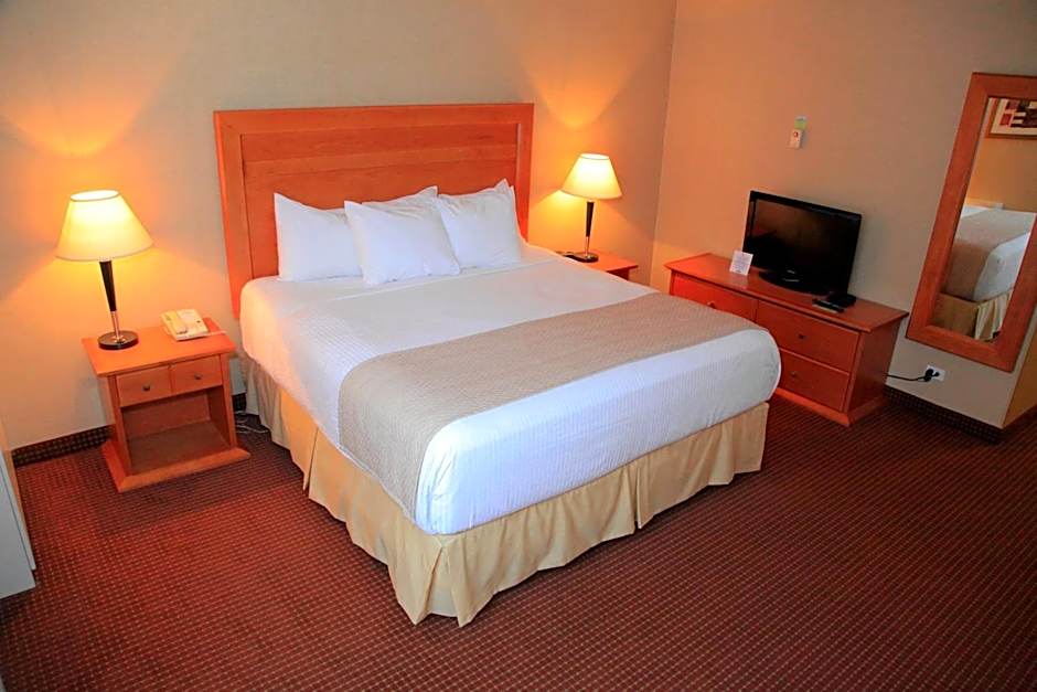 Days Inn by Wyndham Edmonton Downtown