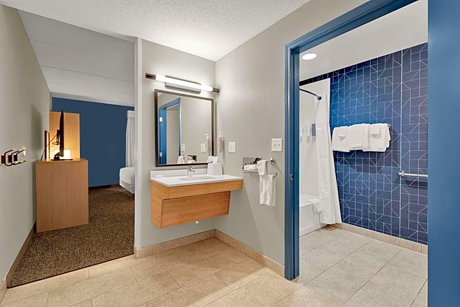 Spark by Hilton Plymouth