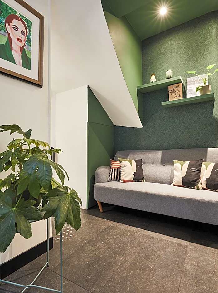 Hotel Petit Lafayette