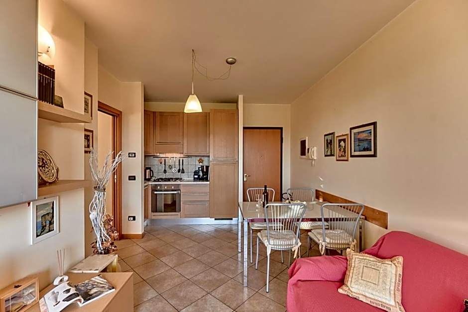 Sidonia apartment for three people in a residence with swimming pool.