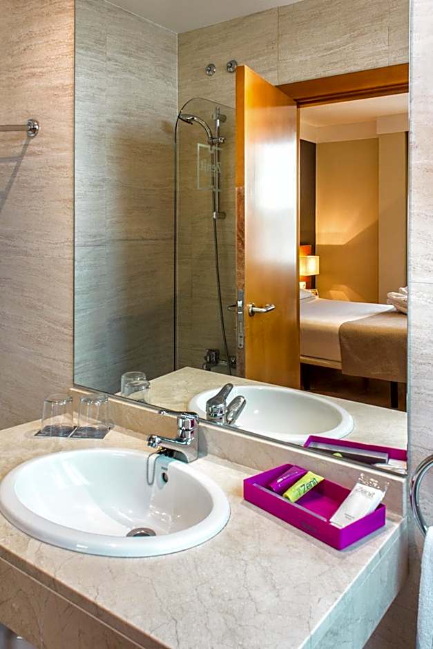 Hotel Zenit Logrono