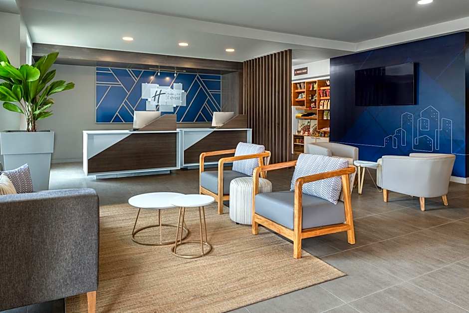 Holiday Inn Express San Jose Forum By IHG