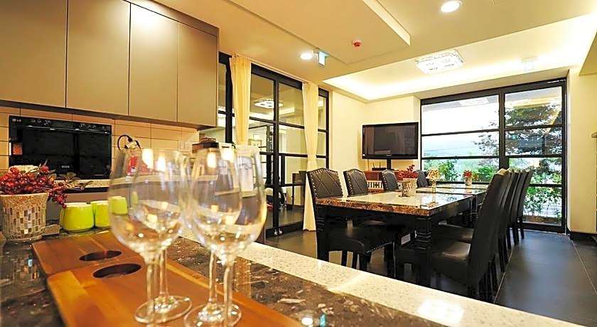 Namyangju Bukhangang Dolcecasa Hotel
