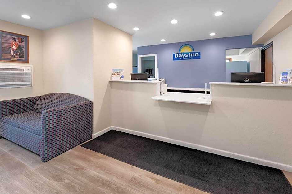Days Inn by Wyndham Mackinaw City/Bridgeview Area