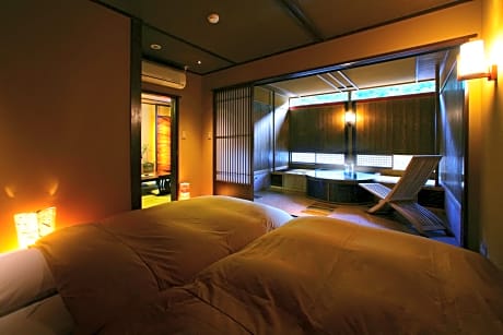 Suite with Tatami Area and Open-Air Bath