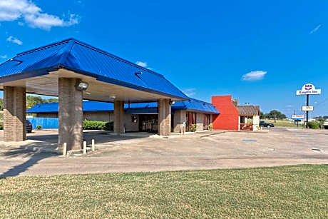 Knights Inn Brenham