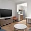 Hilton Boca Raton Suites