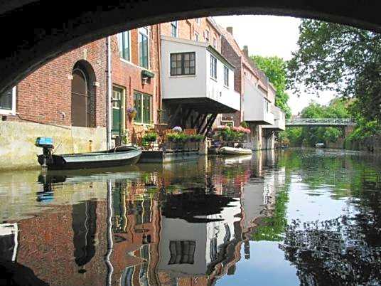 Hostel Herberg de Esborg Scheemda