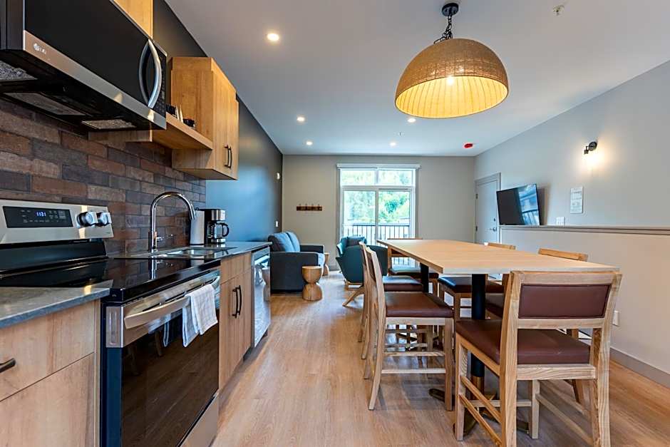 Basecamp Suites Revelstoke