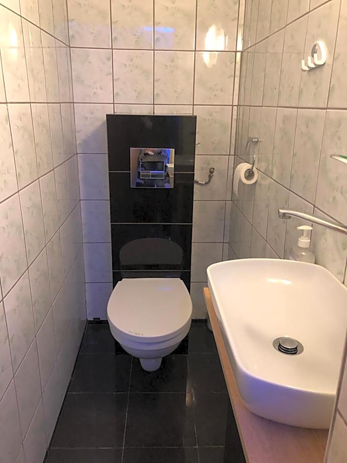 Tanie Pokoje Blisko Lotniska